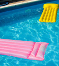 pool-floats